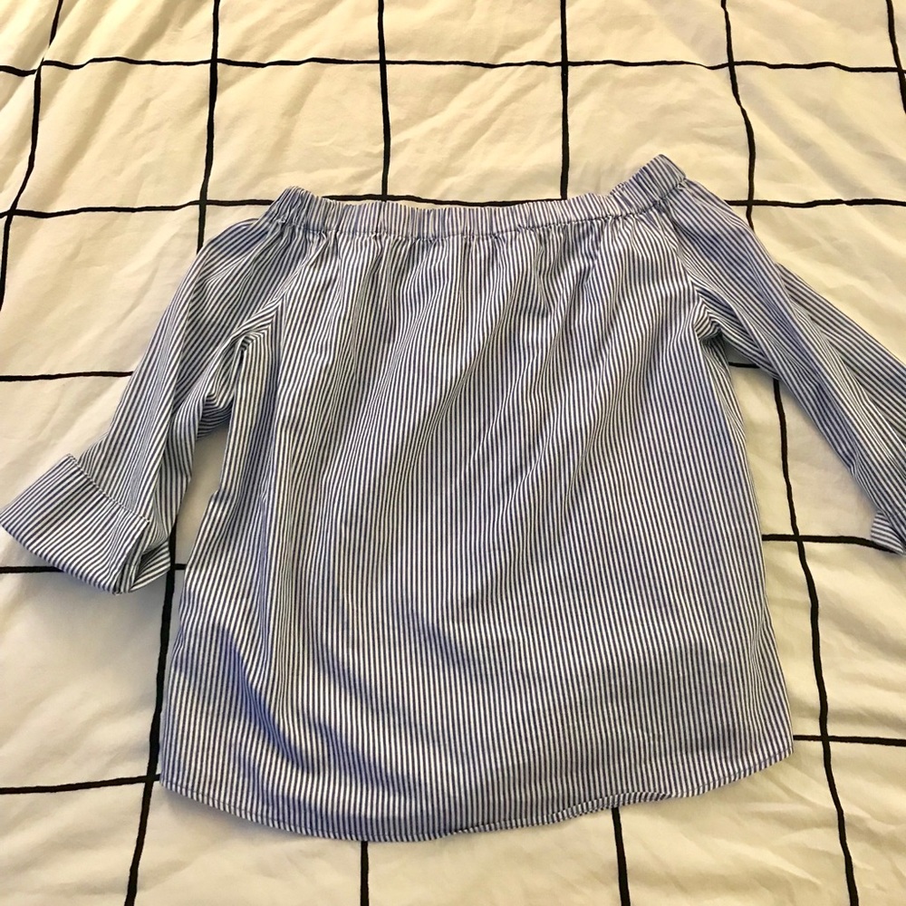 ZARA Offshoulder Top